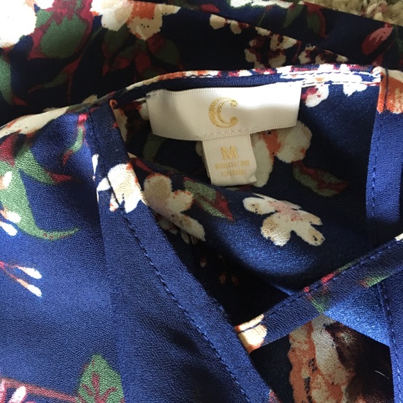 Floral bell sleeve sheer top - Picture 4 of 4